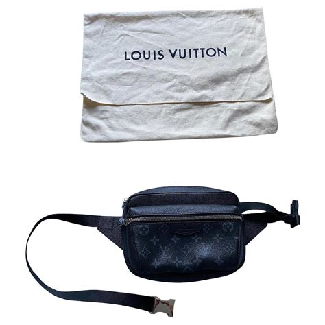 sacoche ceinture louis vuitton homme|Sac ceinture Catch Taigarama .